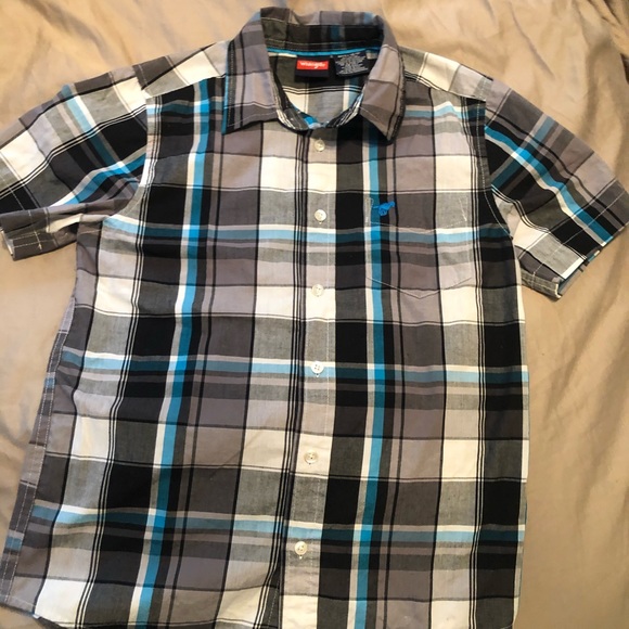 Boys Short Sleeve Plaid Button Up By Wrangler - Picture 2 of 5